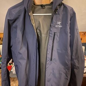 Arc’teryx Alpha SL Jacket Size Medium